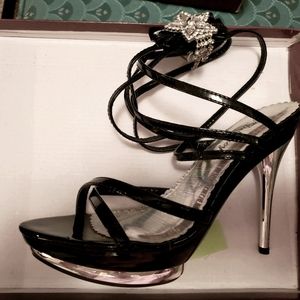 delicacy 4.5" stiletto